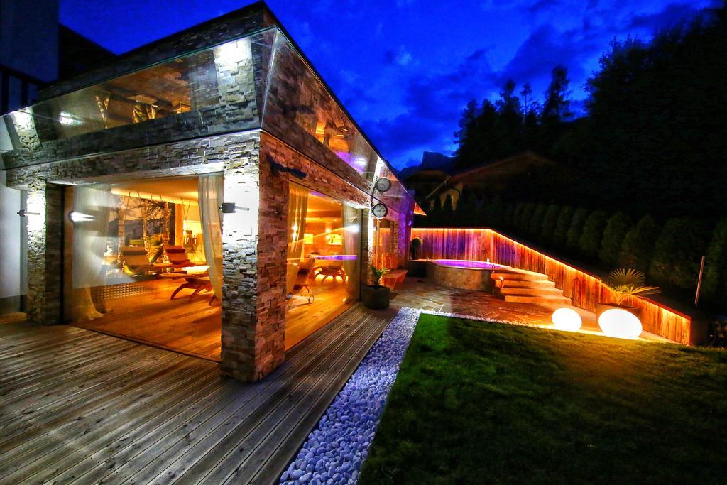 La Bercia Alpine Lodge & Spa La Villa  Rum bild